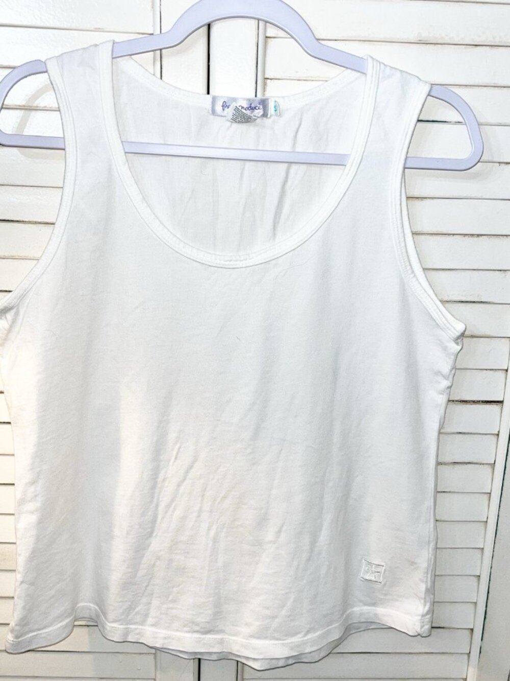 Fresh Produce 100% cotton White Tank Size Small